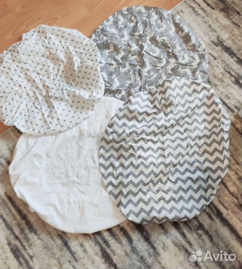 Простыни и наматрасник новые