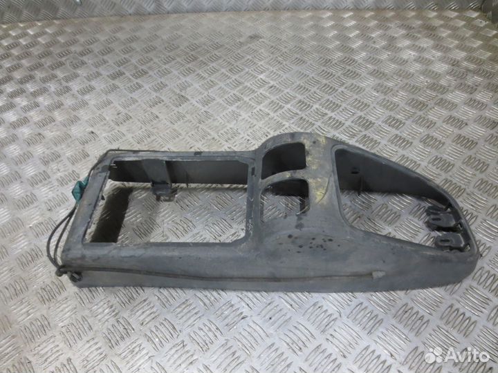 Накладка центральной консоли MAN 81617016286