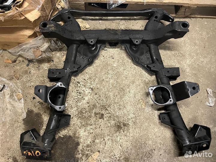 Бмв х3 е83 подрамник передний