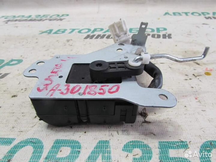 Моторчик заслонки печки для Hyundai Sonata 4 2001