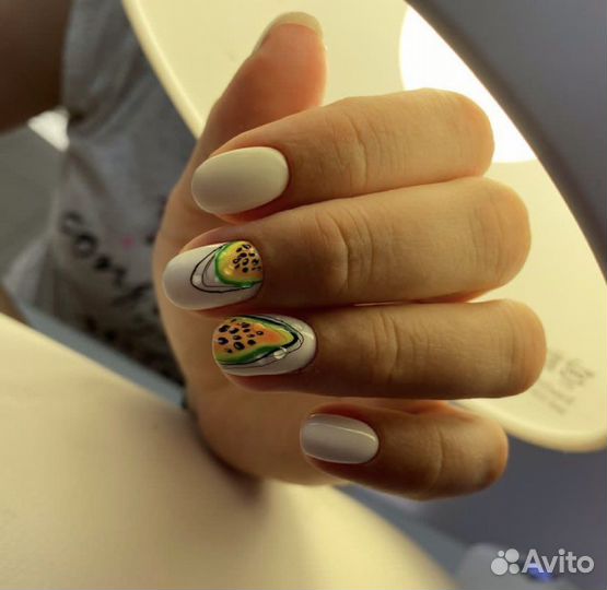 Маникюр/наращивание ногтей