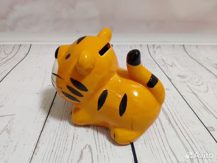 Новая керамическая копилка тигр