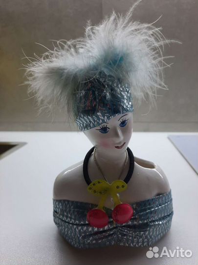 Статуэтки для интерьера