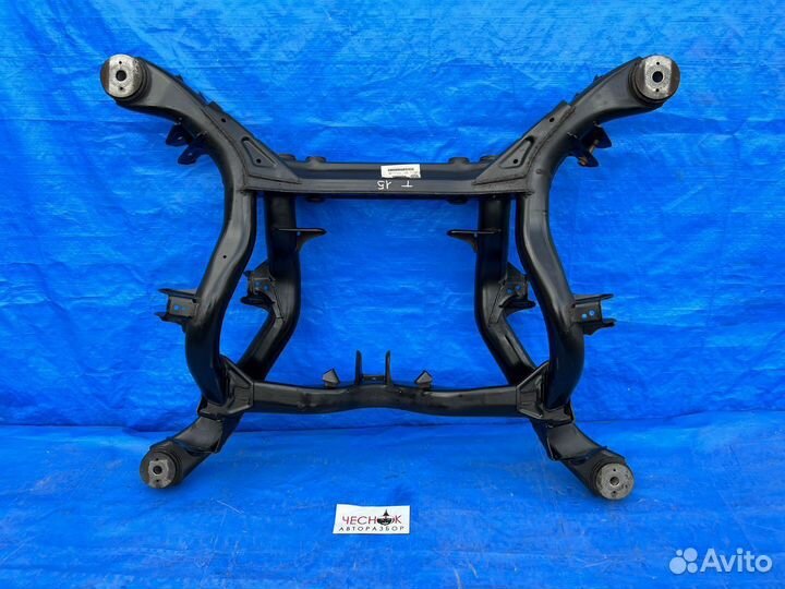 Подрамник задний Volkswagen Touareg Audi Q7