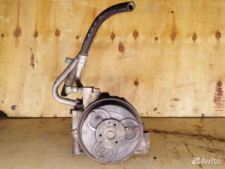 Компрессор кондиционера Subaru Forester SF# EJ25