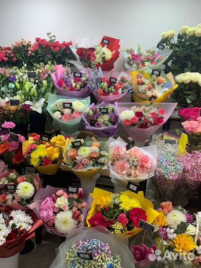 Букеты, купить цветы в Нижневартовске