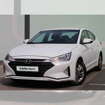 Hyundai Elantra 2.0 AT, 2019, 150 000 км, с пробегом, цена 1 745 000 руб.