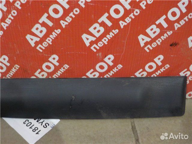 Молдинг двери задний левый Renault Clio 2 LB03