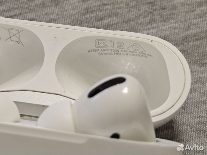 Airpods pro оригинал