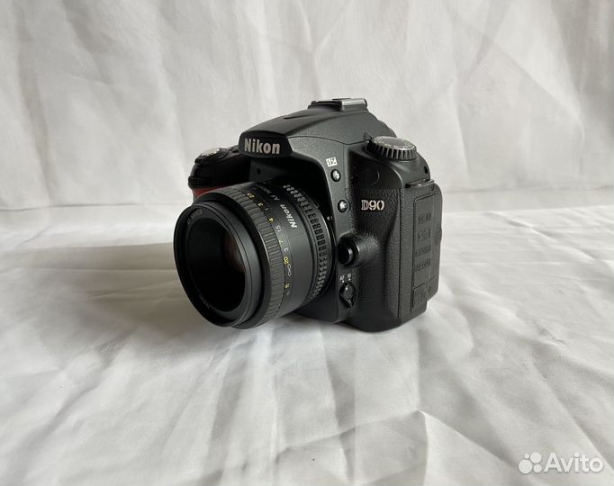 Зеркальный фотоаппарат nikon d90