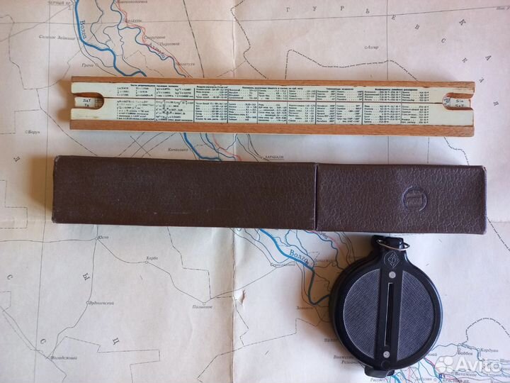 Транспортир и компас геодезические