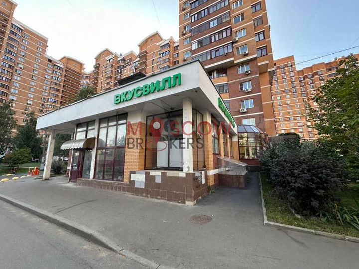 Продам торговое помещение, 416 м²