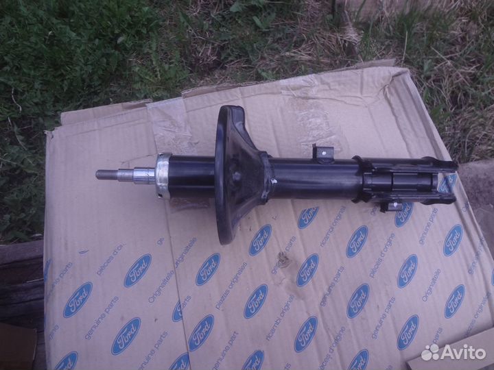 Новый Амортизатор левый передний hyundai Accent