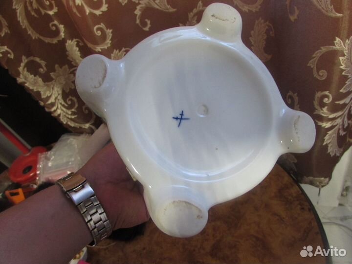 Ваза-статуэтка фарфор мейсен