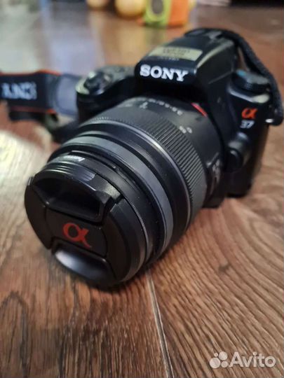Зеркальный фотоаппарат Sony alpha SLT-A37
