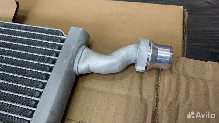 Радиатор низкой температуры Мерседес w205 w213