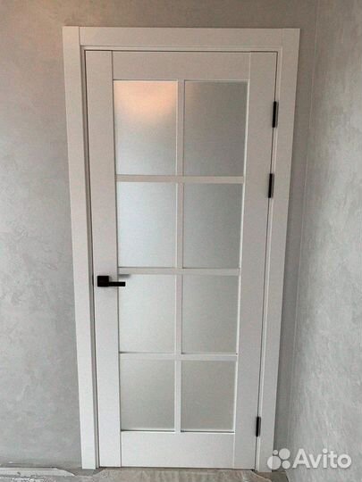 Двери межкомнатные серые