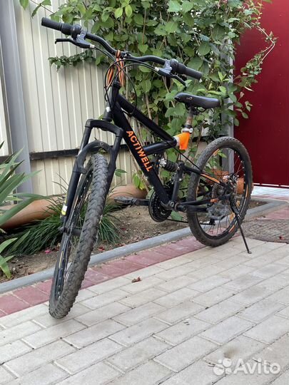 Велосипед подростковый. Торг уместен
