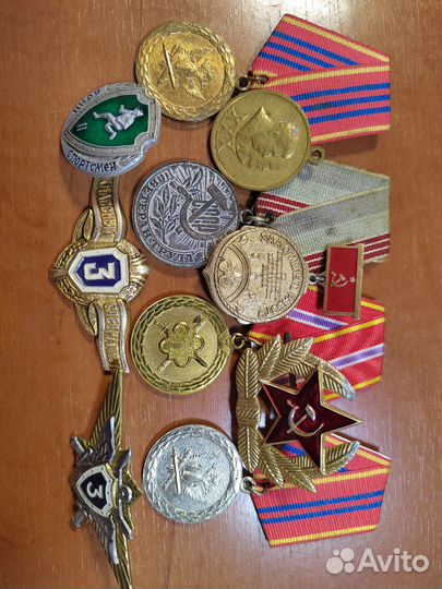 Значки юбилейные