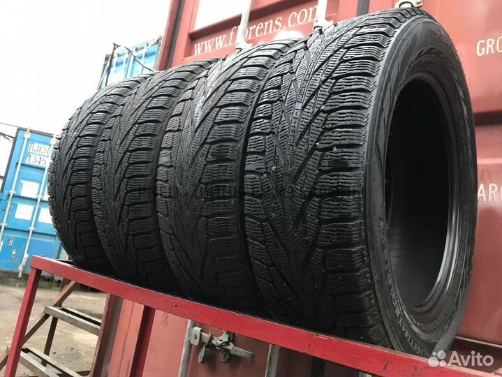 Nokian Tyres Hakkapeliitta R2 SUV 235/60 R18 95V