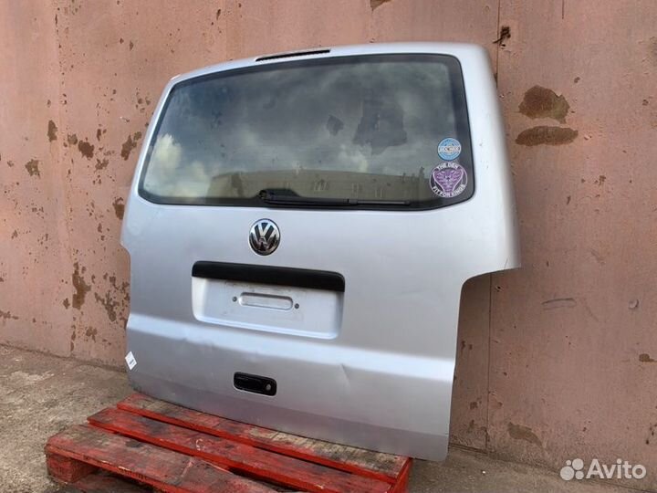 Крышка багажника Volkswagen Transporter T5