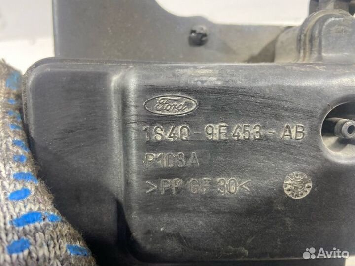 Ресивер воздушный Ford Focus 2 (04-08) хэтчбек