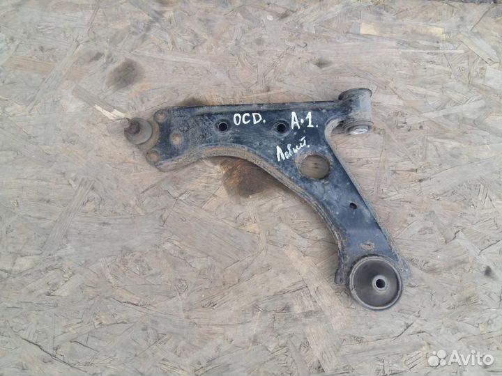 Рычаг передний левый Opel Corsa D 2006-2015