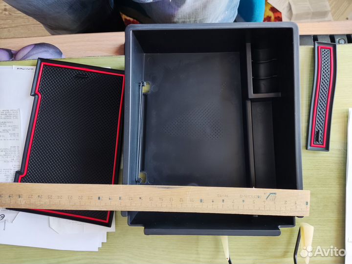 Лоток в подлокотник кроссовера Hyundai/Kia