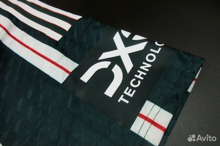 Форма гостевая Манчестер Юнайтед сезон 23/24