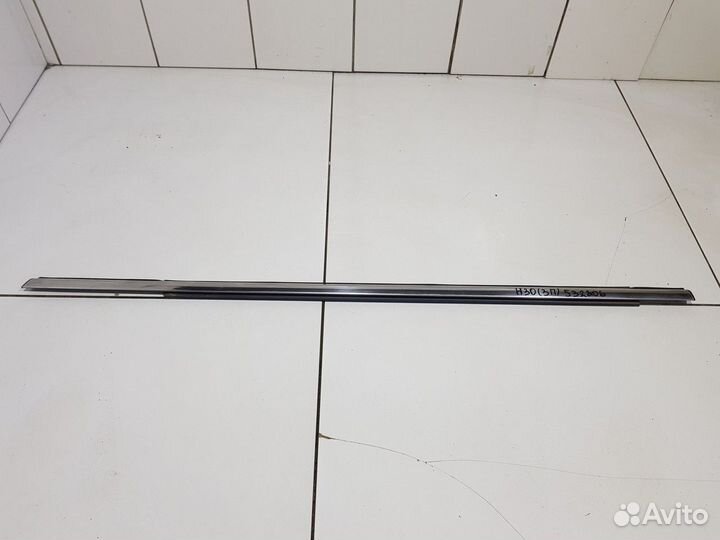 Молдинг двери наружный задний правый