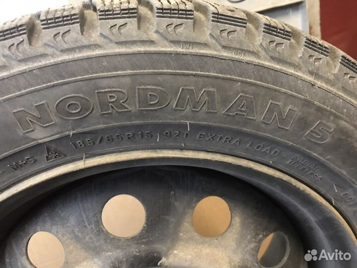 Комплект зимних колес r15