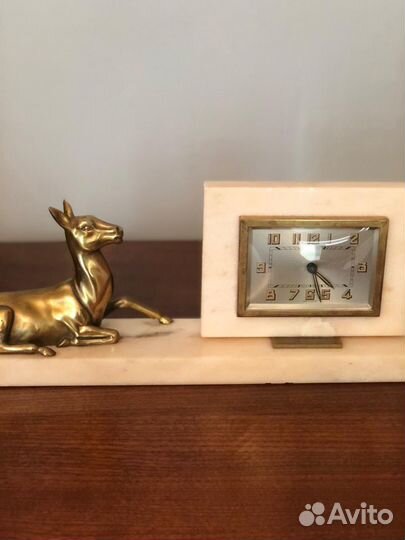 Настольные часы