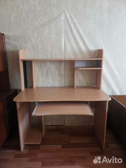 Компьютерный столик бу