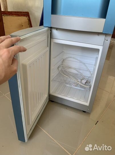 Кулер с компрессионным охлаждением