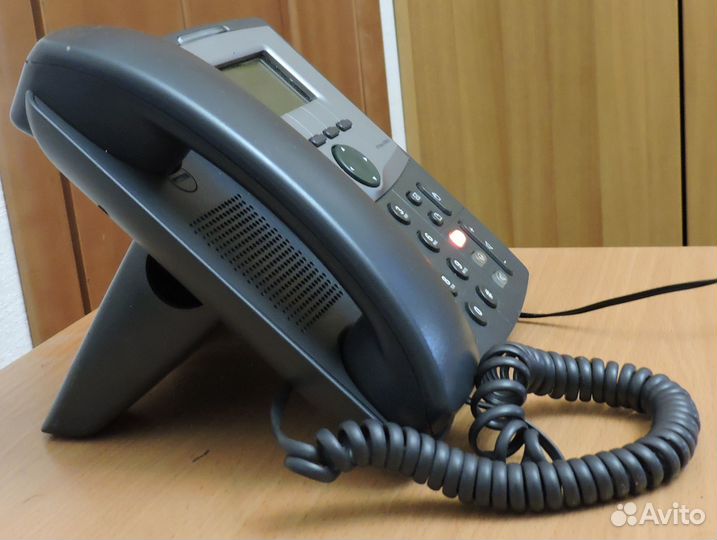 IP-телефон Linksys SPA922