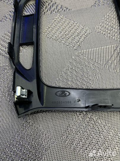 Рамка штатной магнитолы LADA X-ray