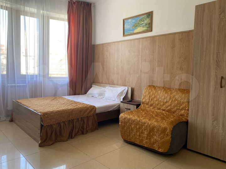 Комната 18 м² в 1-к., 2/3 эт.