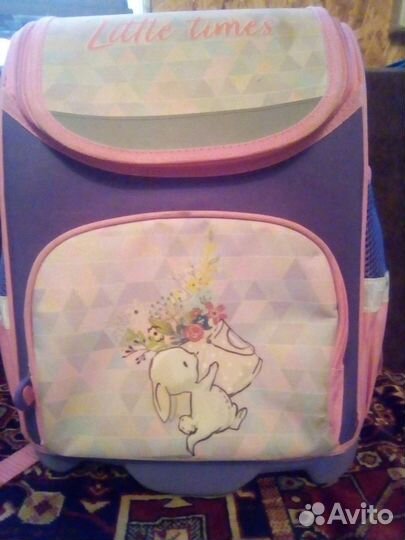 Школьный рюкзак