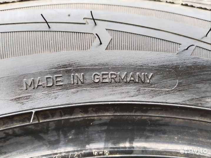 Goodyear UltraGrip Performance 225/55 R17 101V