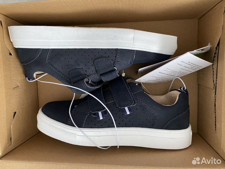 Новые ботинки 32 размер