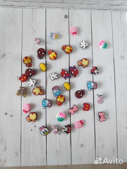 Джиббитсы для Crocs а ассортименте