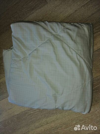 Постельное и одежда