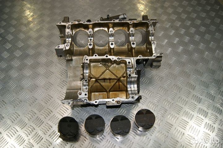 Цилиндр/картер/блок с поршнями Honda CBR900RR Fire