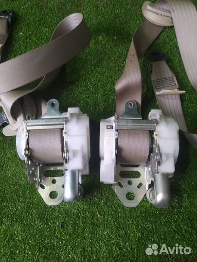 Ремни безопасности передние Toyota Camry