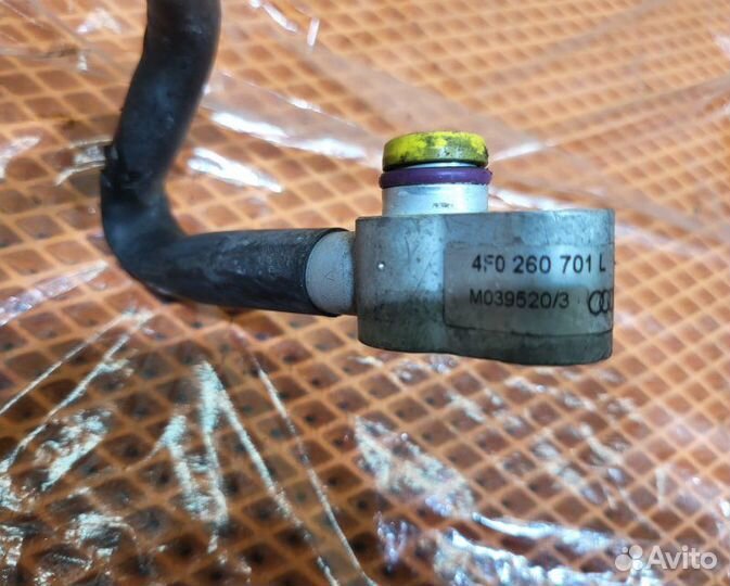 Трубка кондиционера Audi A6 C6 4F AUK 2007