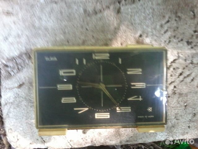 Часы настольные 