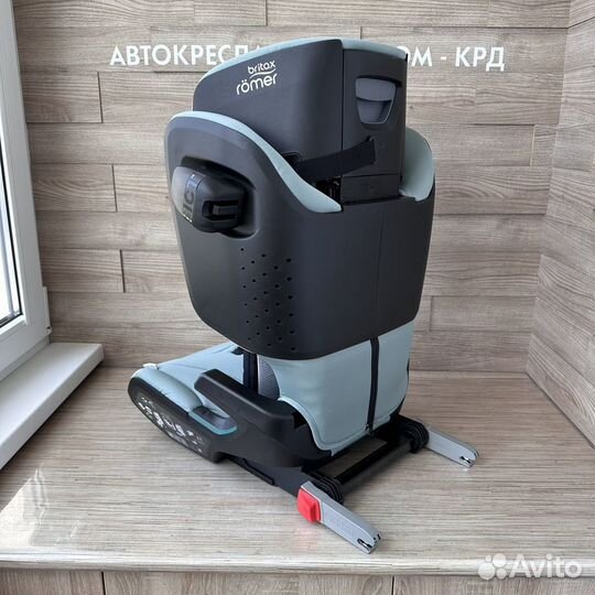 Детское автокресло britax romer kidfix isize новое