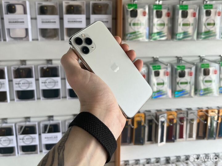 iPhone 11 Pro, 64 ГБ