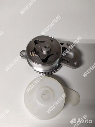 Насос масляный / вакуумный LDV Maxus Максус новый