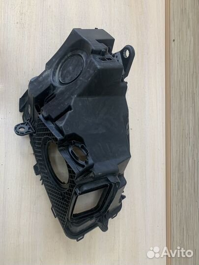 Корпус левой фары Mercedes-Benz GLC x253 2019